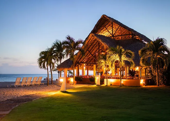 Grand Decameron Panama, A Trademark All Inclusive Resort